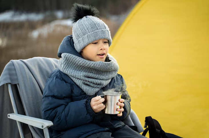 Insulated vs non-insulated Kids snow pants, which one to choose?